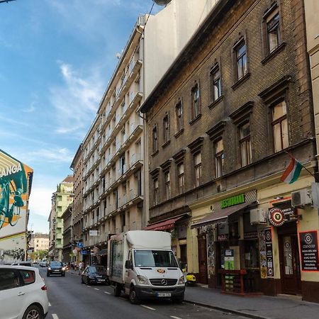 Apartment In City Centre A16 Budapest Exterior foto